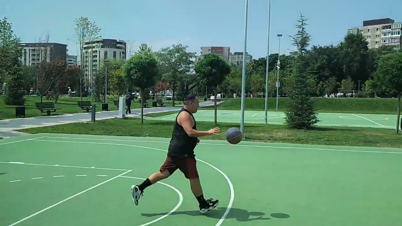 Baschet in Parcul Lujerului din Bucuresti 15.08.2023