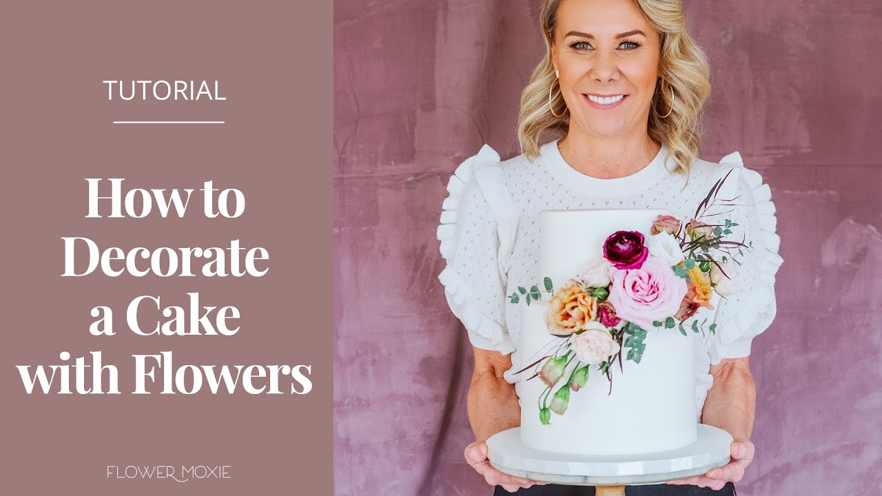 How to decorate a cake with flowers | Amy Cakes cake decorating tutorial with Flower Moxie