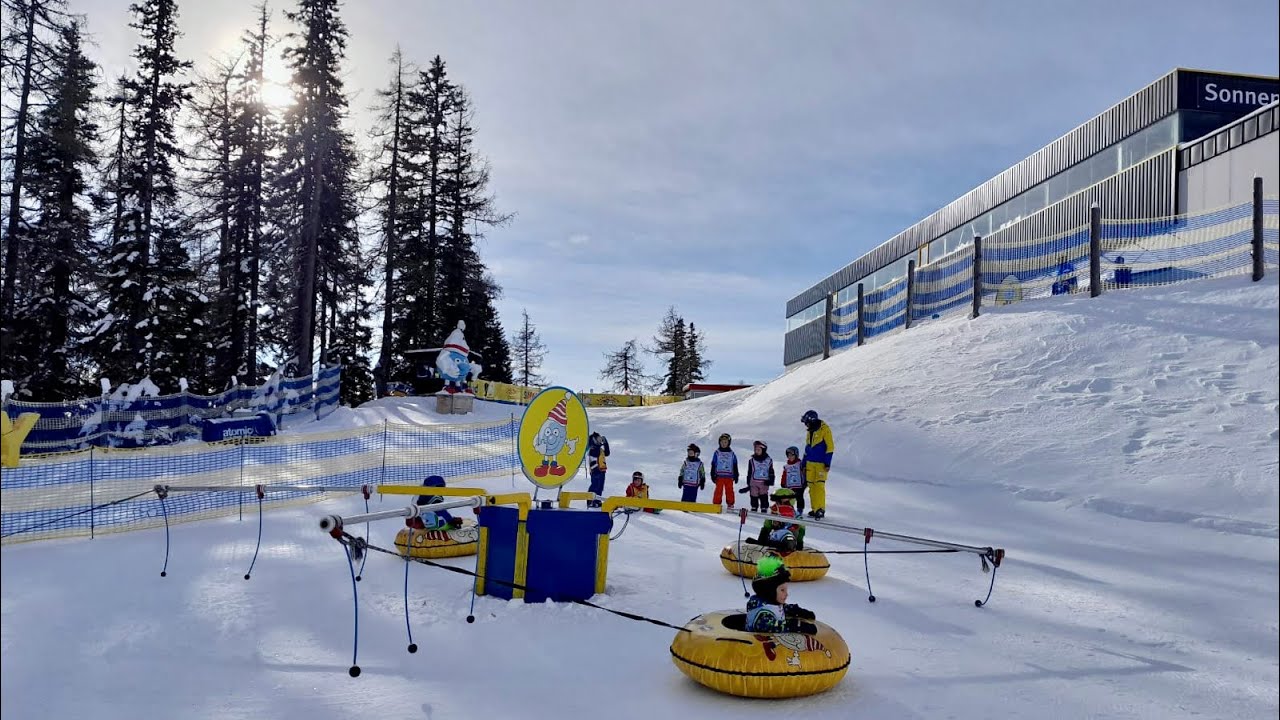 Skifahren lernen mit Spiel und Spaß im SMARTY Land