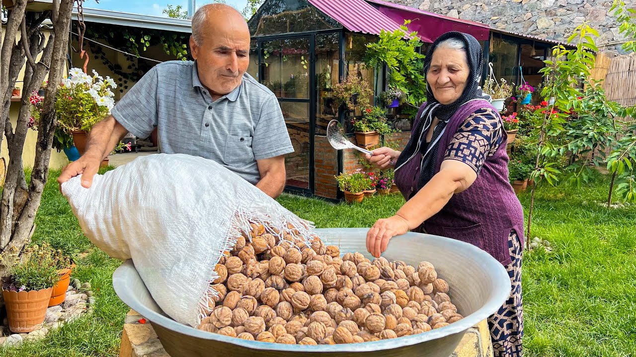Собраны Свежие Грецкие Орехи! Приготовление Вкусного Варенья из Грецких Орехов в Деревне!