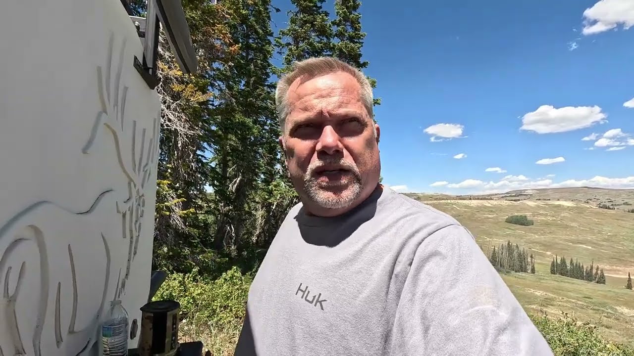 SMOKING RIBS AND A FLAT TIRE / OVERLAND TEARDROP CAMPING WITH MY DOG