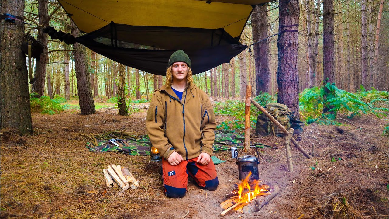 UK Solo Bushcraft Wildcamp In A UFO Forest!- Pot Hanger/Hammock/Wild Mushrooms/Axe and Knife Skills.