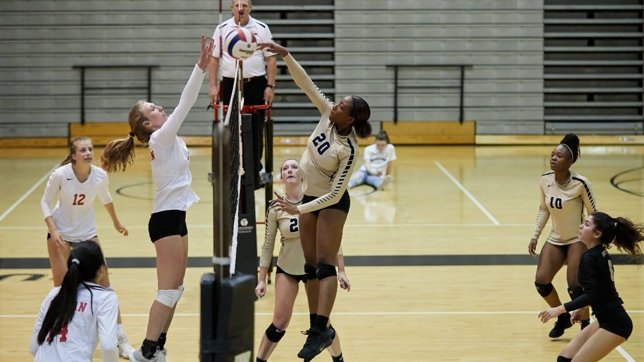 Volleyball vs Centreville (Fr, JV, and Var)