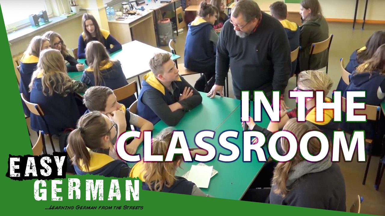 Typical classroom scenes in German | Super Easy German (19)