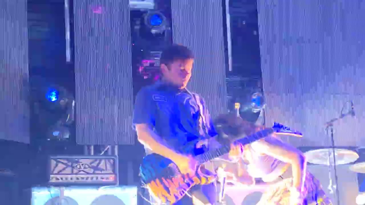 Sleigh Bells - Wanna Start a Band? (Live in Ft. Lauderdale 2025-05-30)
