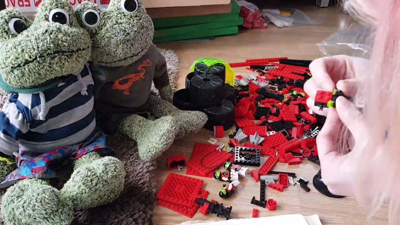 Time Lapse Build of LEGO SPACE M:TRON Mega Core Magnetizer Vehicle Set 6989 Vintage 1990
