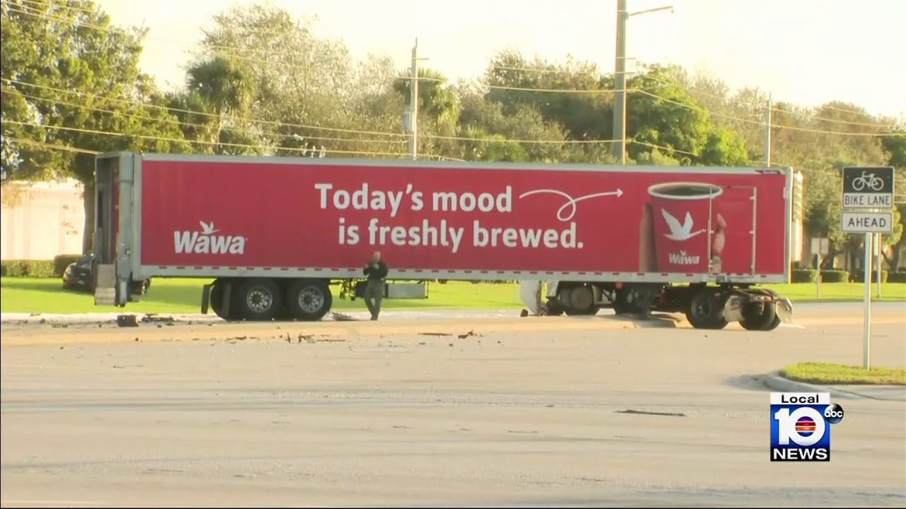 Semi truck crashes in Deerfield Beach, leaving mess behind