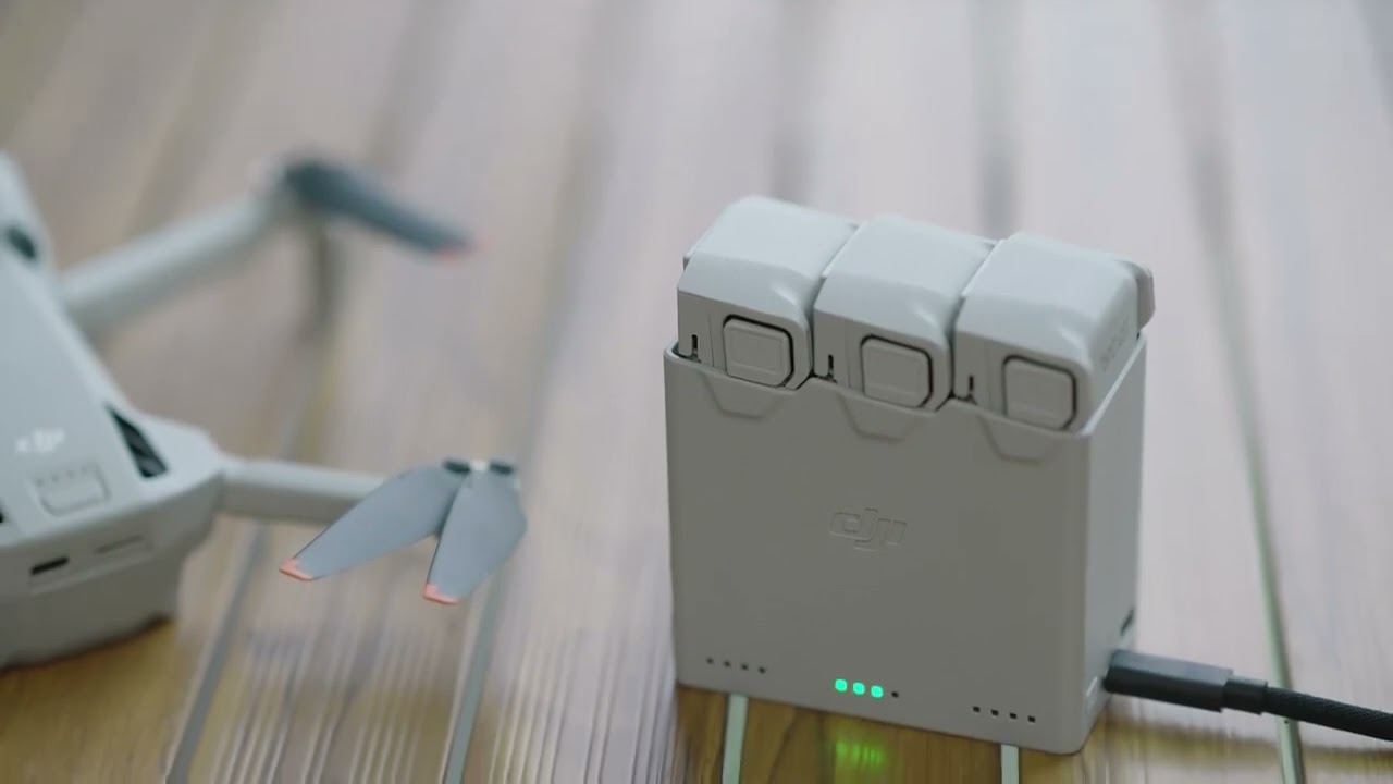DJI Mini 4 Pro - Charging Method