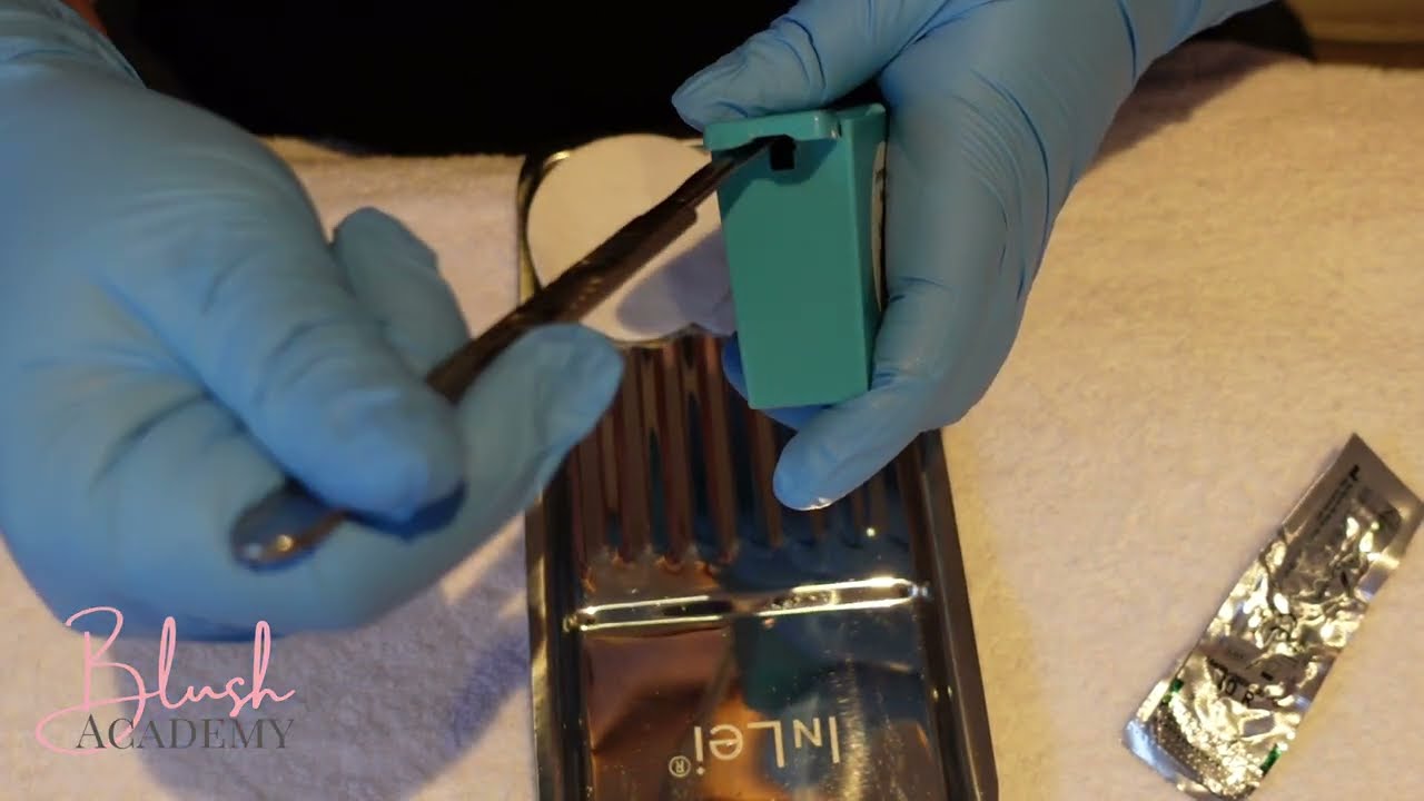 Dermaplaning Tutorial - How to assemble and remove the blade. Blush Academy