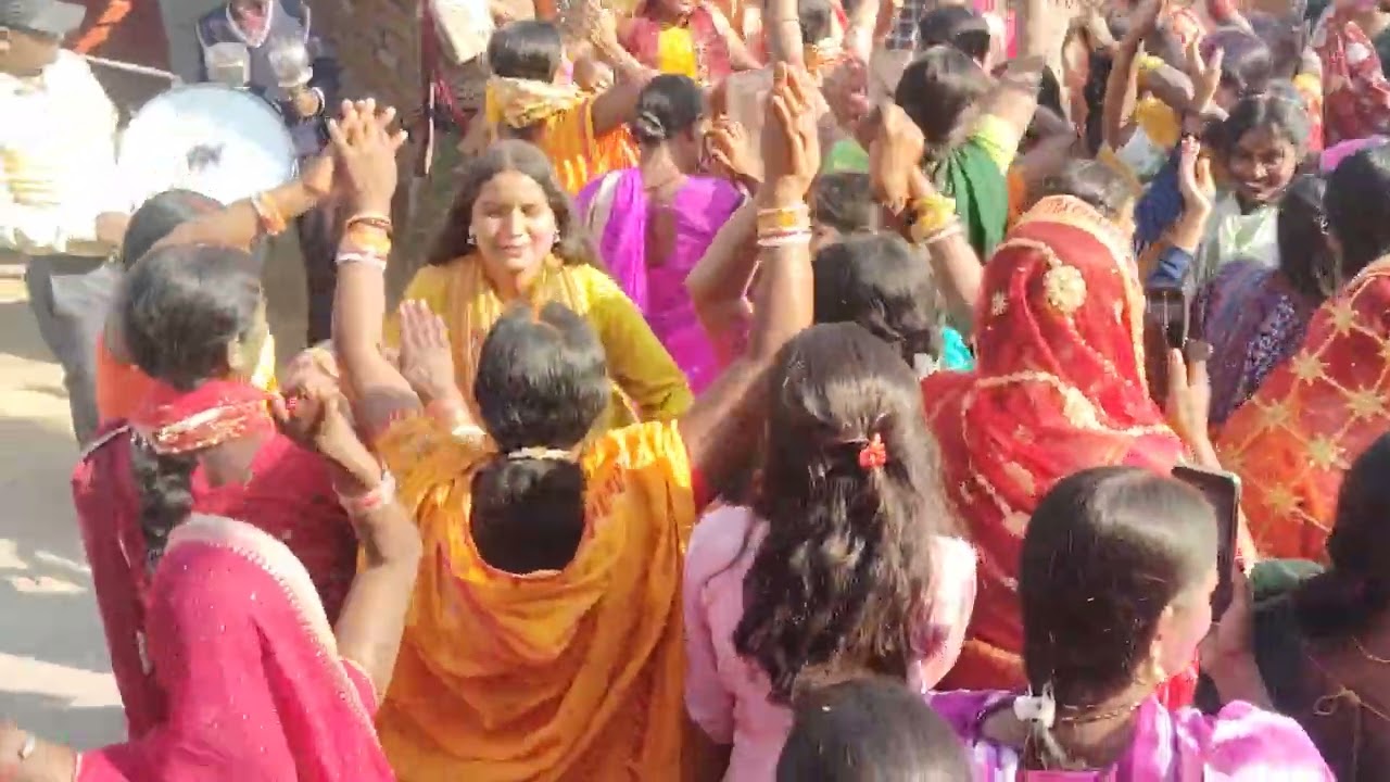 Village - ओर 