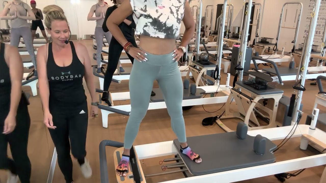 BODYBAR Pilates Reformer Test - Holly Black