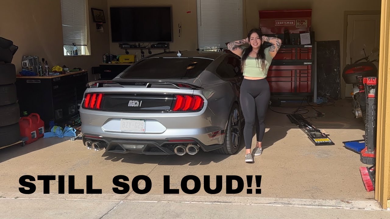 Длинные выпускные коллекторы на Mustang Mach1