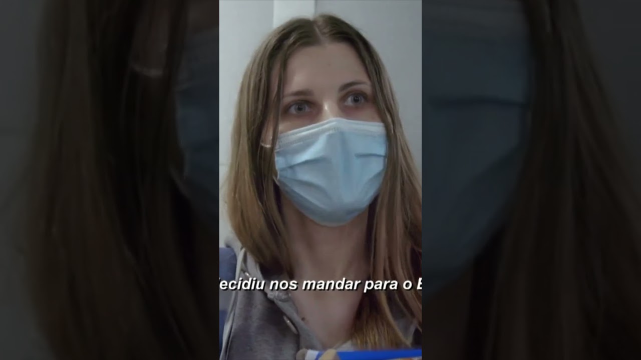Grupo de refugiados ucranianos tem problemas na alf&acirc;ndega  ✈️#Aeroporto&Aacute;reaRestrita