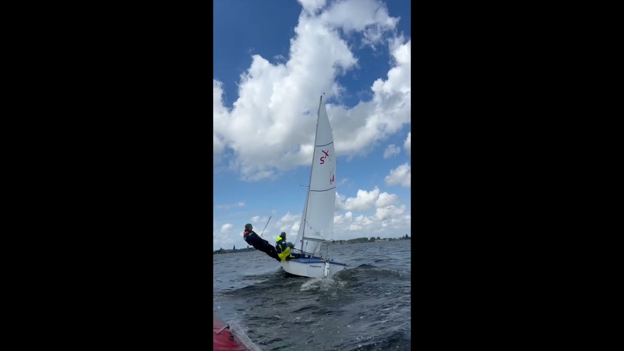 2024 Flying Arrow Spanker 'Playtime' krijgt training van Gerard Post