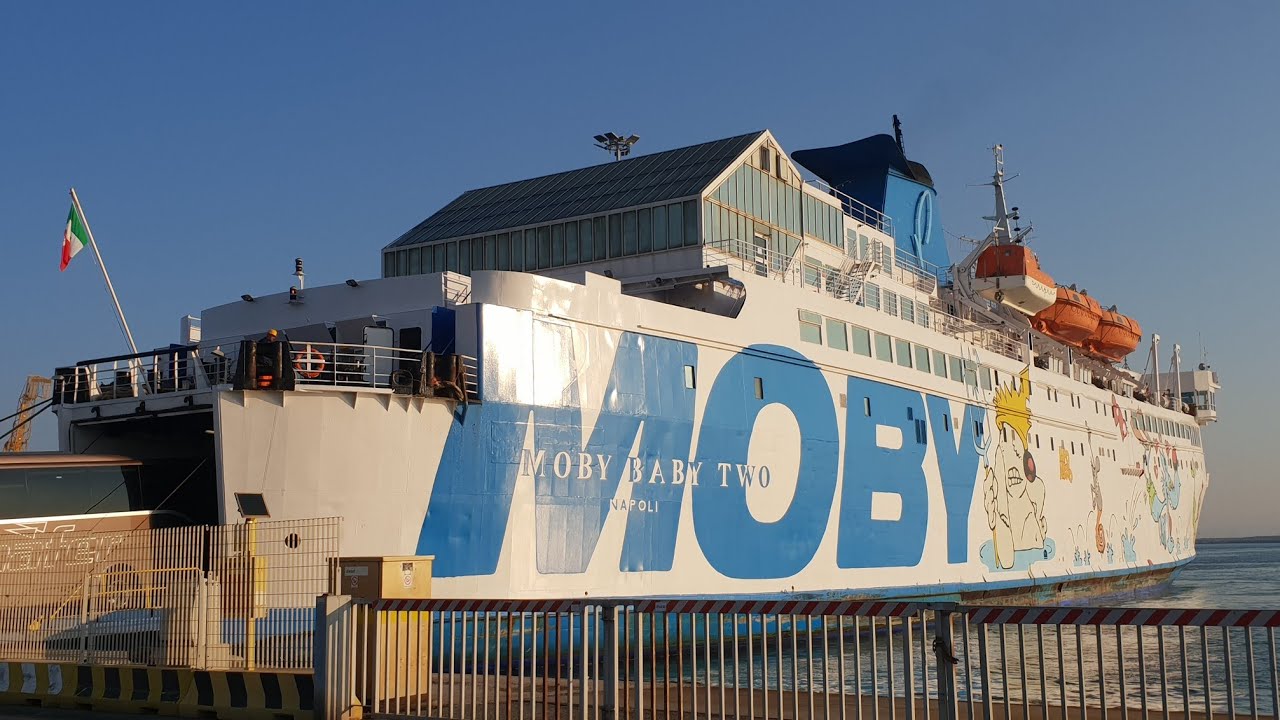 Moby Baby Two - Moby Lines | attracco nel porto di Piombino 2018