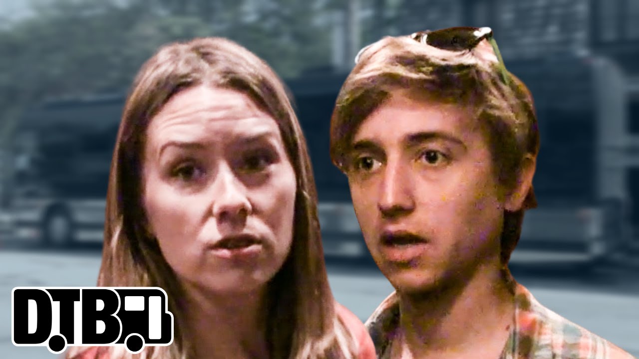 The Gregory Brothers - BUS INVADERS (Revisited) Ep. 160 [2011]