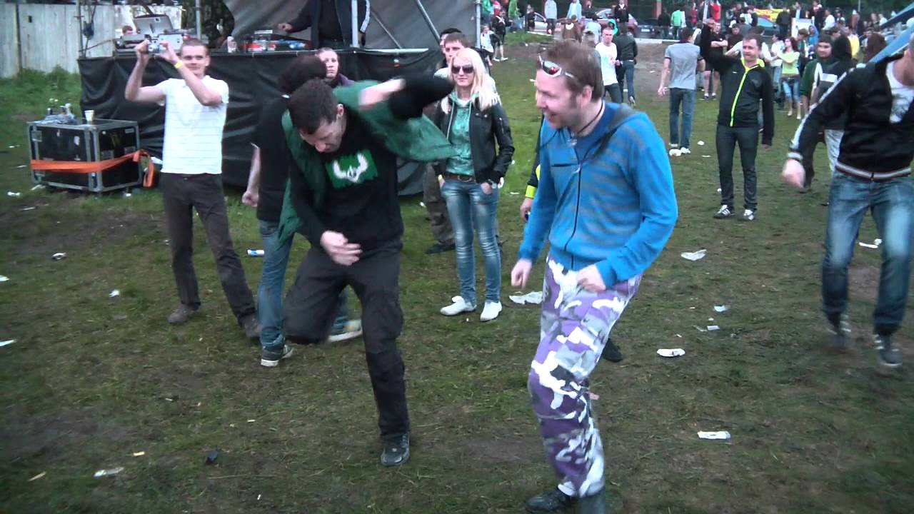 Танцуем правильно :)))) @ First Open Air - Moscow 28.05.11