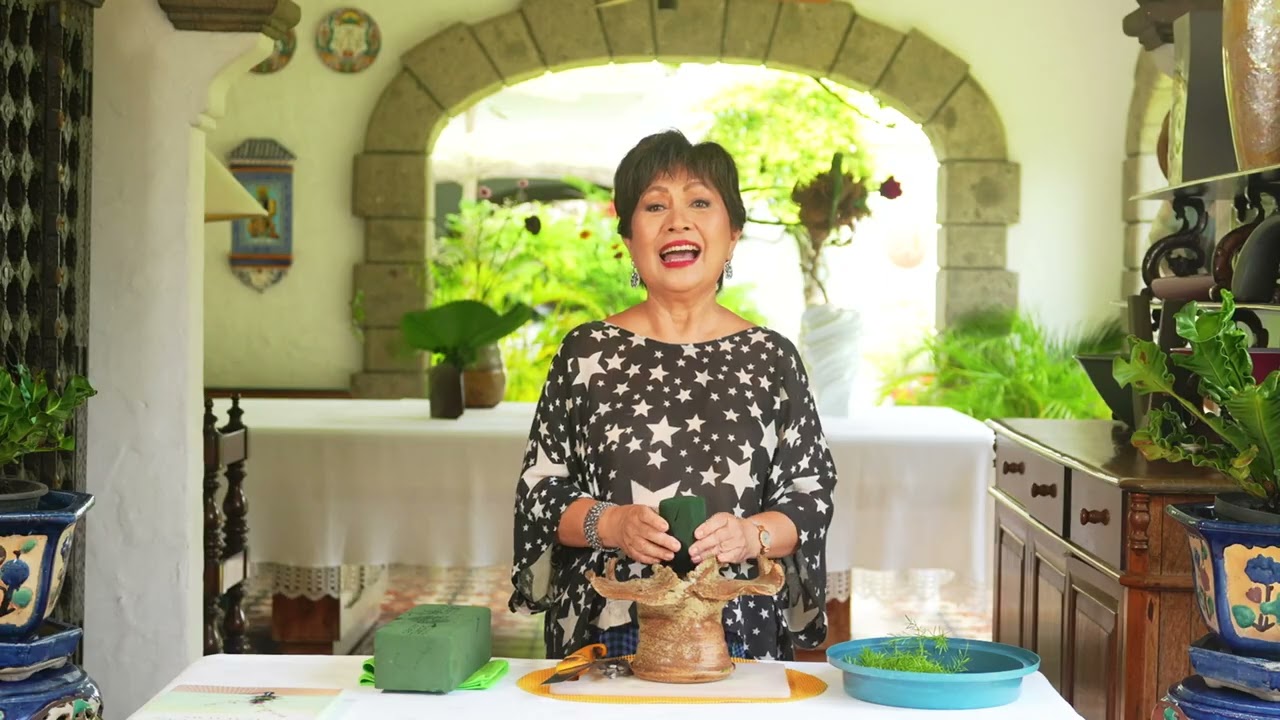 Joy Balatbat shares Ikenobo Ikebana's Jiyuka style flower arrangement