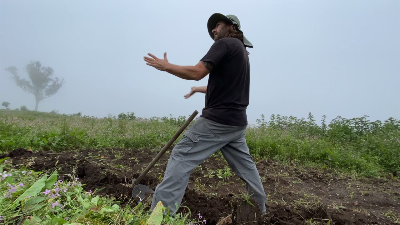 Preparing Land by Hand - Farming in Ecuador