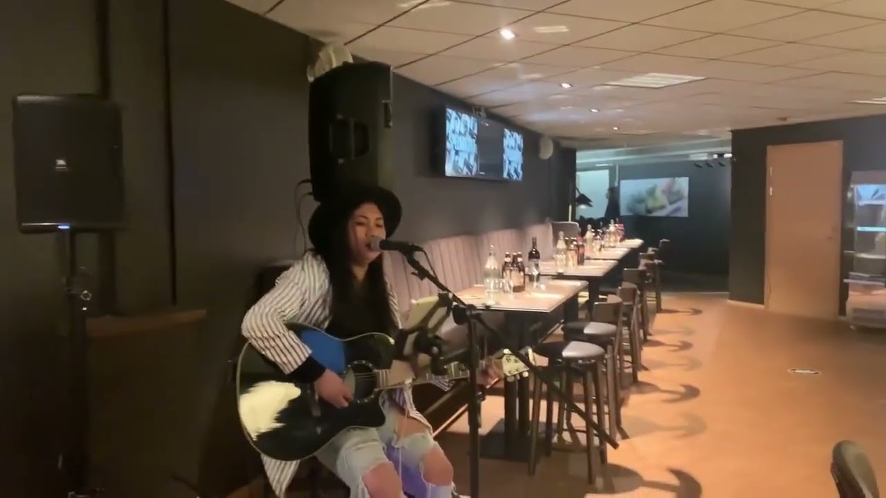 Sound check 💜🎸🎤