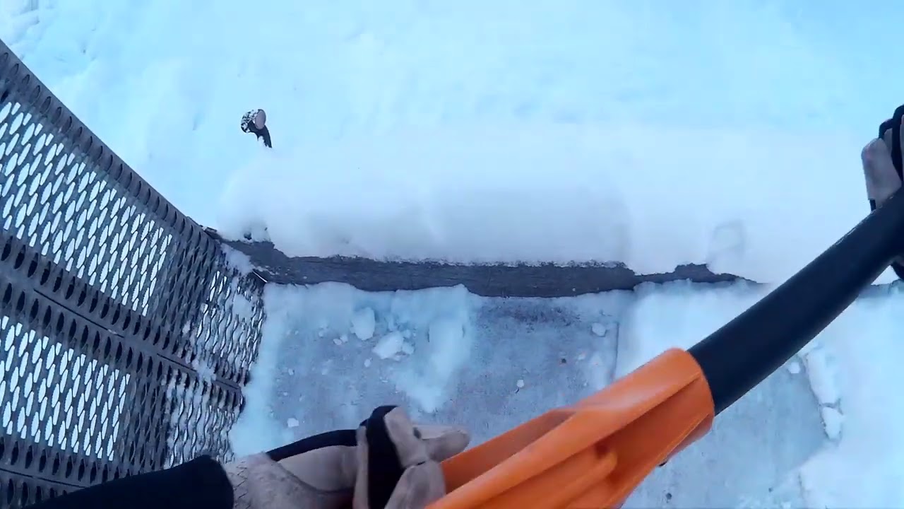 Kaluston putsausta ja esittely