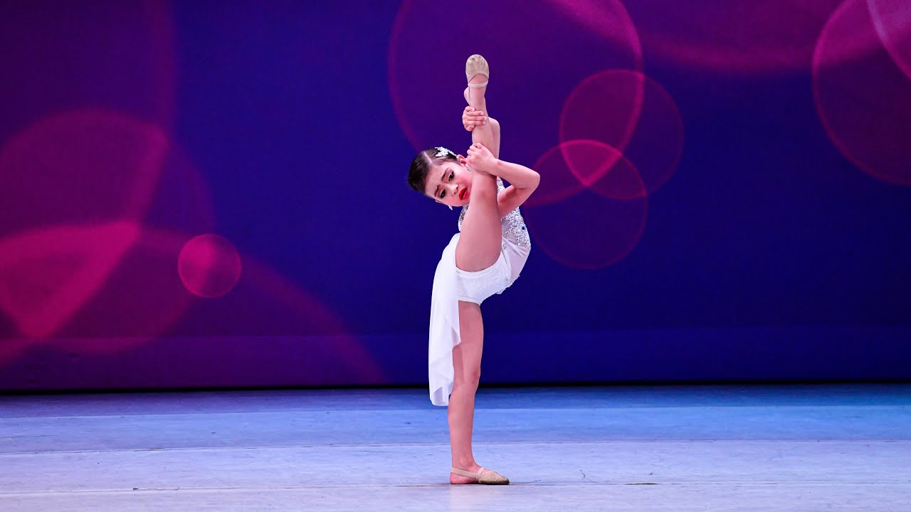 Audrina Mossembekker - Angel (Age 5!)