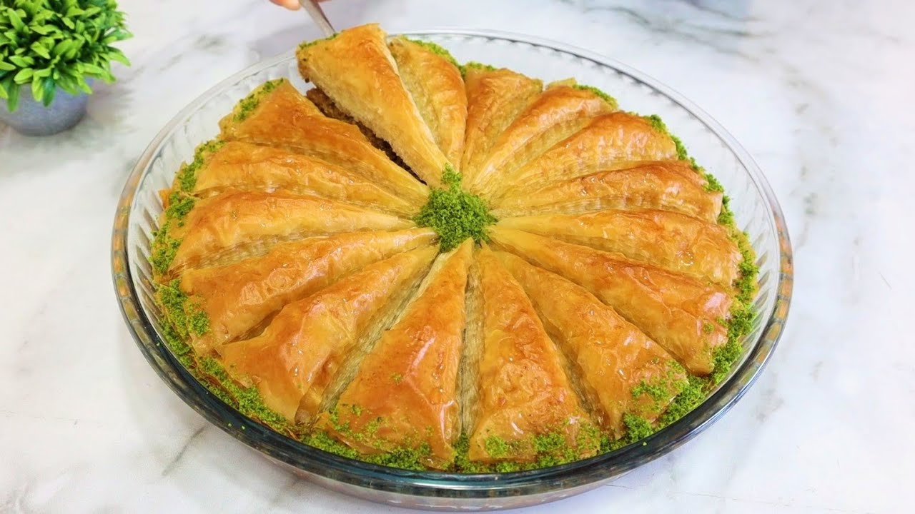 HAVUÇ DİLİMİ BAKLAVA TARİFİ (Hazır Yufkadan) 🔝 Püf Noktalarıyla Cevizli Baklava Tarifi