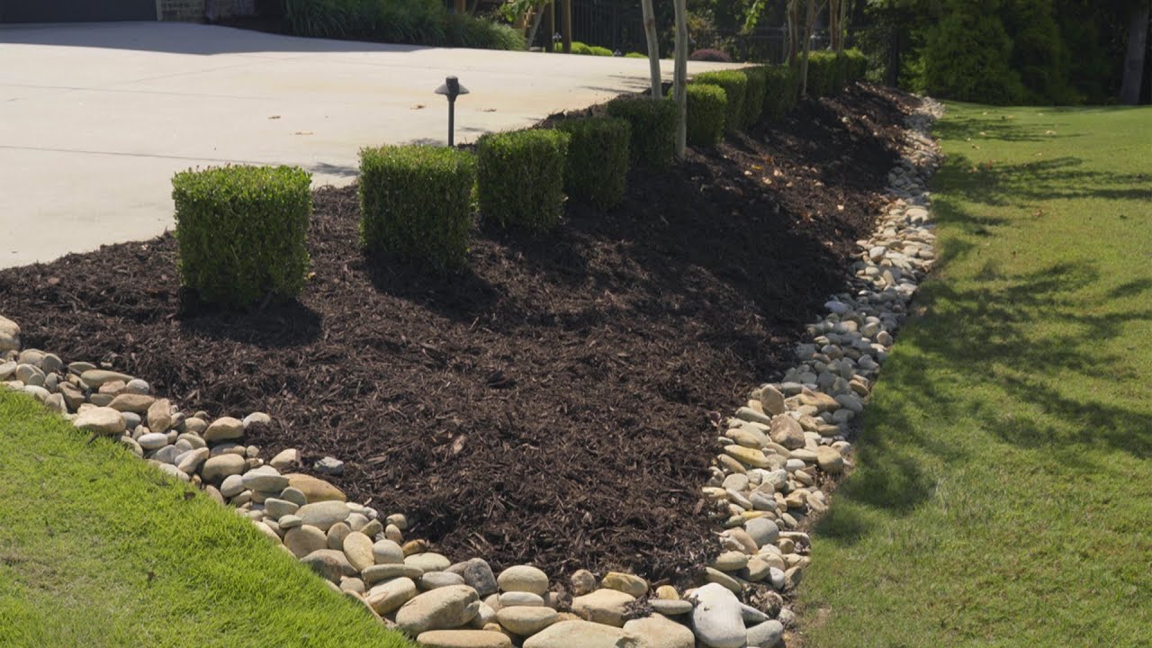 DIY Garden Edging Ideas for Your Yard | Done-In-A-Weekend Projects: Gain An Edge