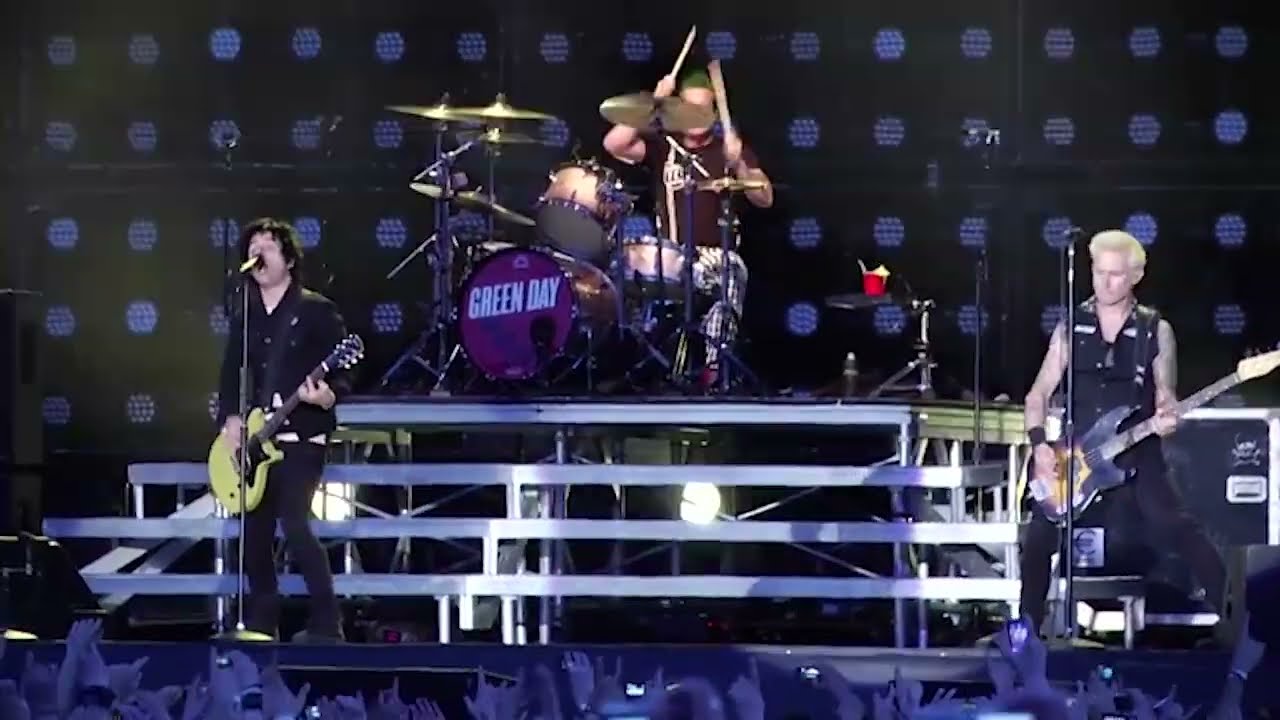 Green Day live @ Fiera Milano, Rho, Italy (PRO#1) [5/24/2013]