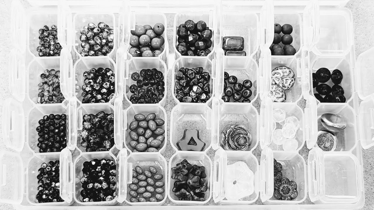Organizing the Dollar Bead Box & Bag for September 2025
