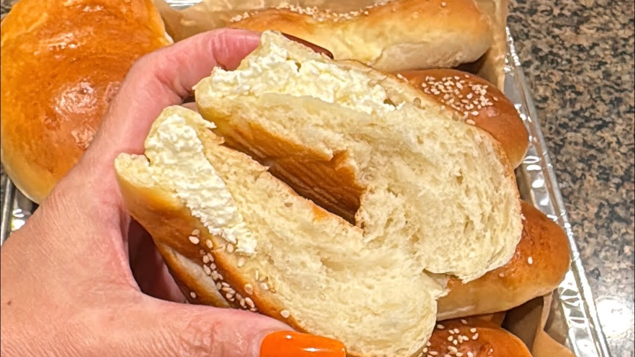 Pan relleno de queso crema y nutella