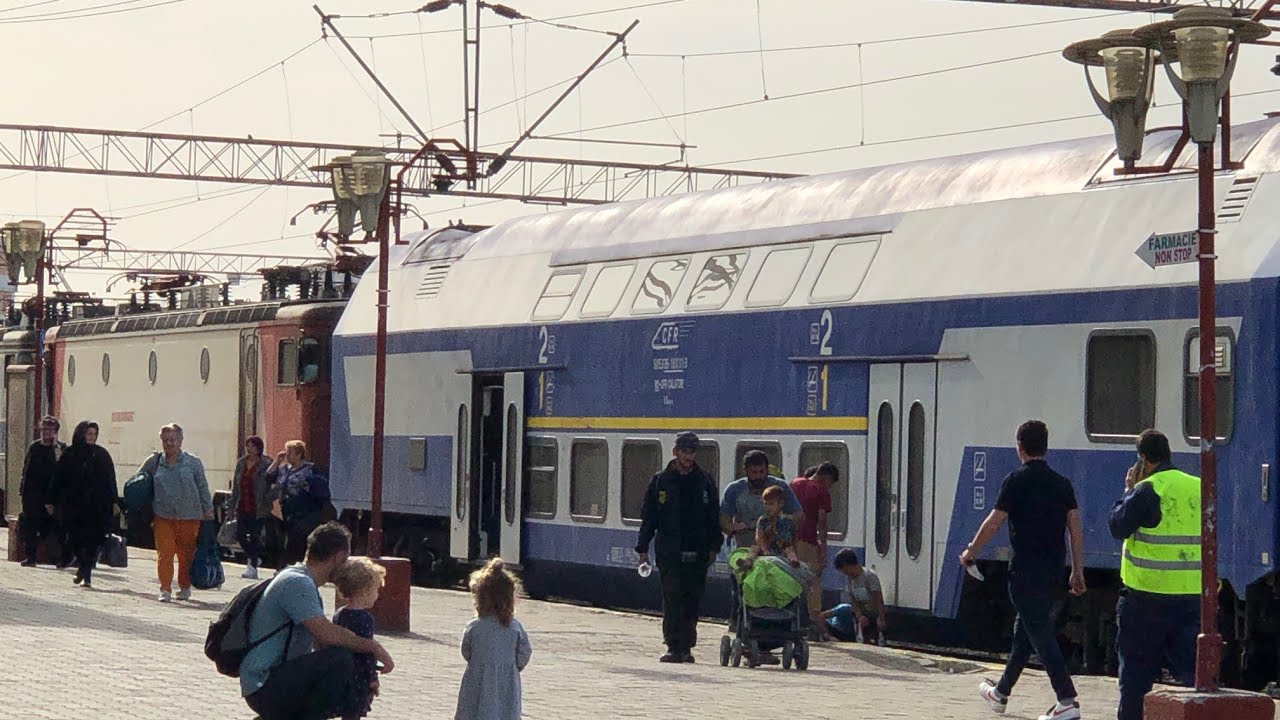 SZEMÉLYVONAT ELSŐ OSZTÁLYON ROMÁNIÁBAN *🚆* Négy óra, 40 megálló, 215 km Konstancától Bukarestig