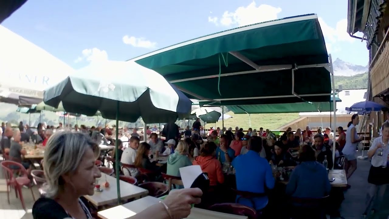 Restaurant la clé des Annes Le Grand Bornand station d'été de Haute Savoie spécialités savoyardes.