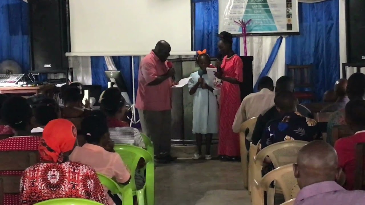 Waaminio wa Ujumbe wa Malaki nne wakisifu Bwana wao katika Roho na Kweli