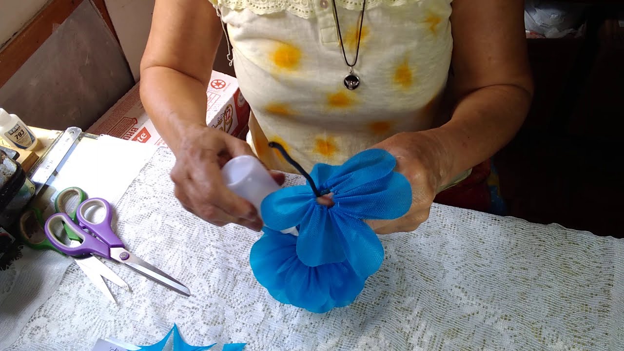 COMO FAZER FLOR DE TNT