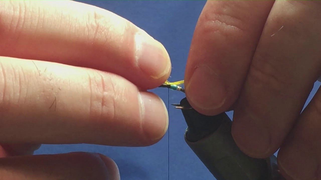 Tying a Salmon/Dollaghan fly, Icy Blue
