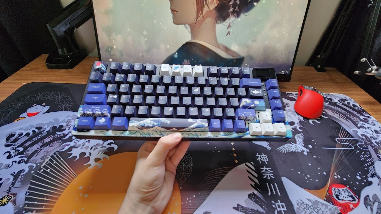 Teclado mecânico com Visual Custom e Display para Gifs Animados - XVX Womier S-k80