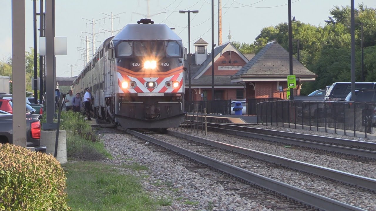Metra National Street Station Elgin, IL