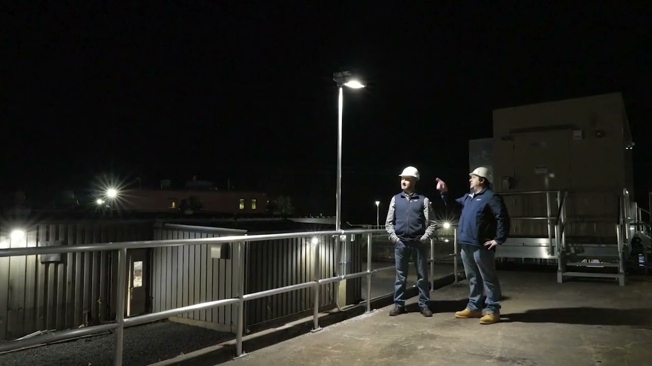 Dialight SafeSite&reg; LED Area Light Overview