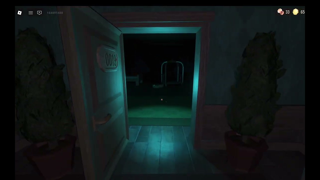 I Survived Rooms in Roblox DOORS ! 😱 Scary Moment Gameplay
