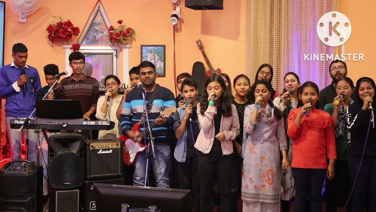 CHRIST CHURCH CHOIR JAMMU ||GOSPEL SONG HINDI ||Be kind#shotsfeed#love #shotsvideo #shotsfeed