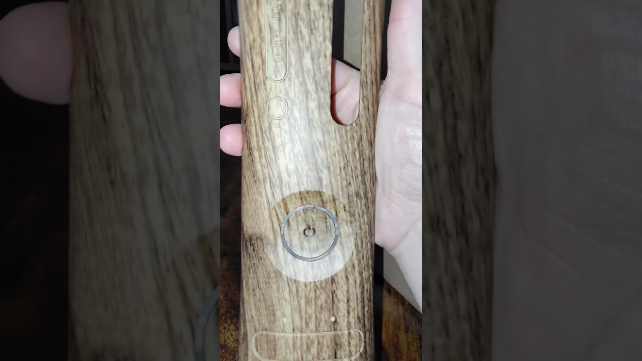 У них были такие без полосы?!