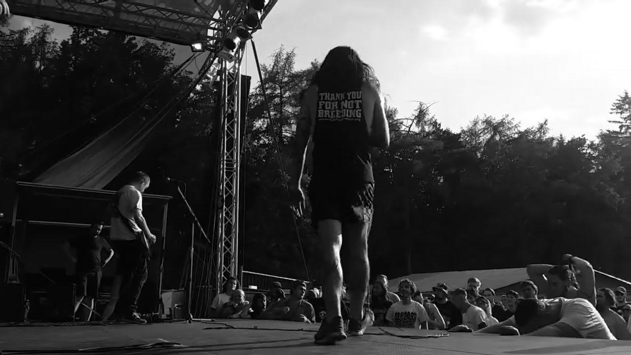 Spirits - "Osu" Live @ Fluff Fest 2018
