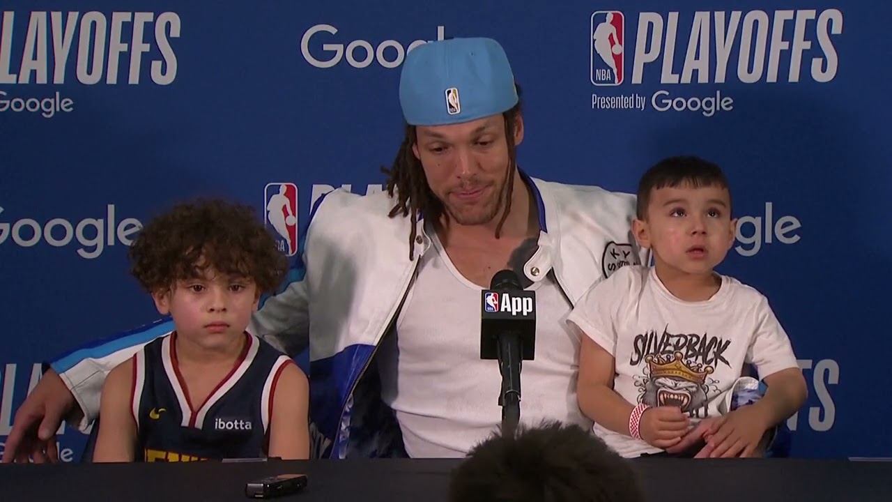 Aaron Gordon brings his nephews to the podium after stunning winner against top-seeded Oklahoma