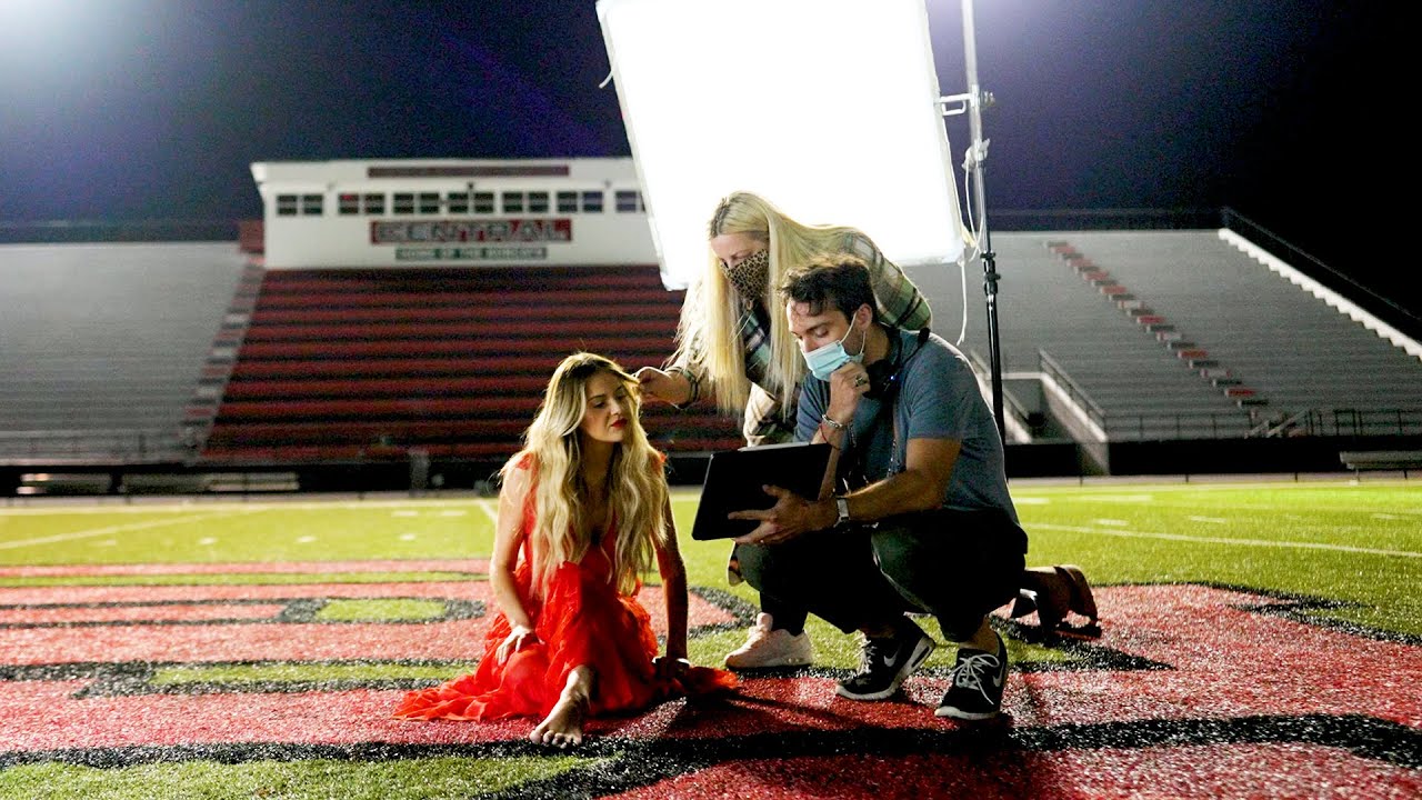 Kelsea Ballerini - half of my hometown (feat. Kenny Chesney) [Behind The Scenes]