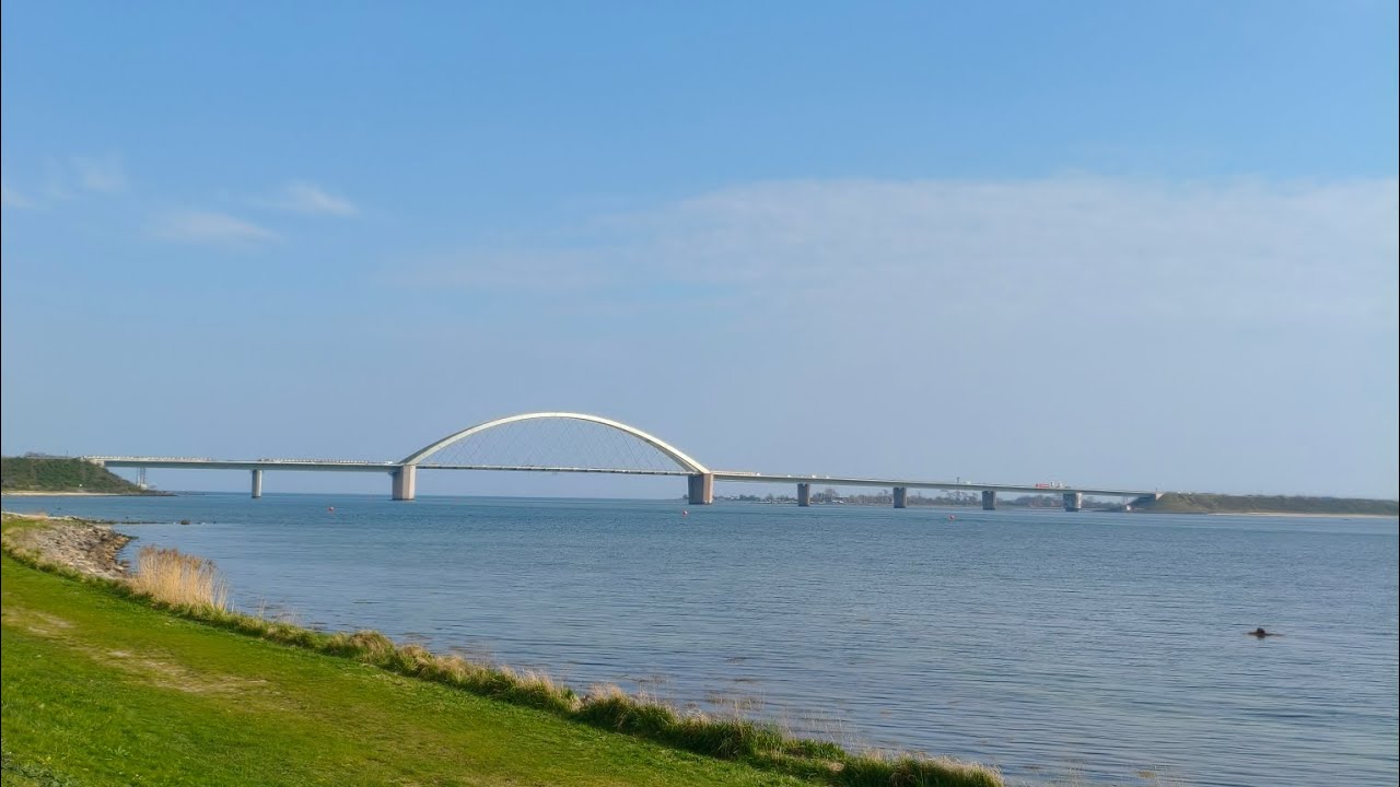 Fehmarn Radtour zum Café Flora und Fehmarnsundbrücke