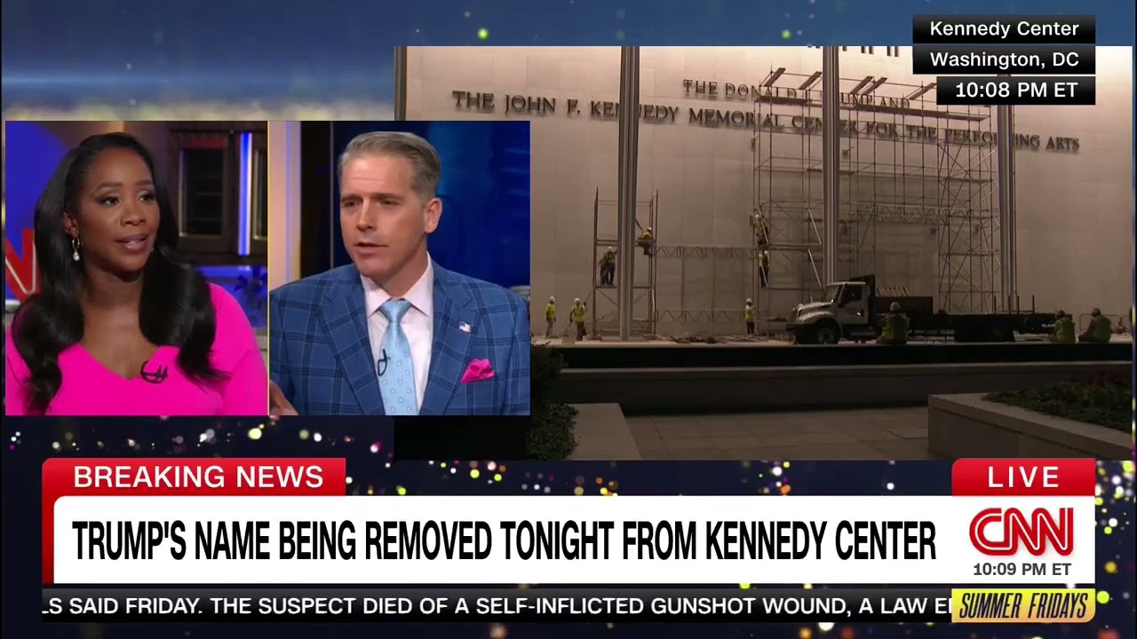 Ведущая CNN рассмеялась в лицо Скотту Дженнингсу, когда его защита Трампа по делу Центра Кеннеди ...