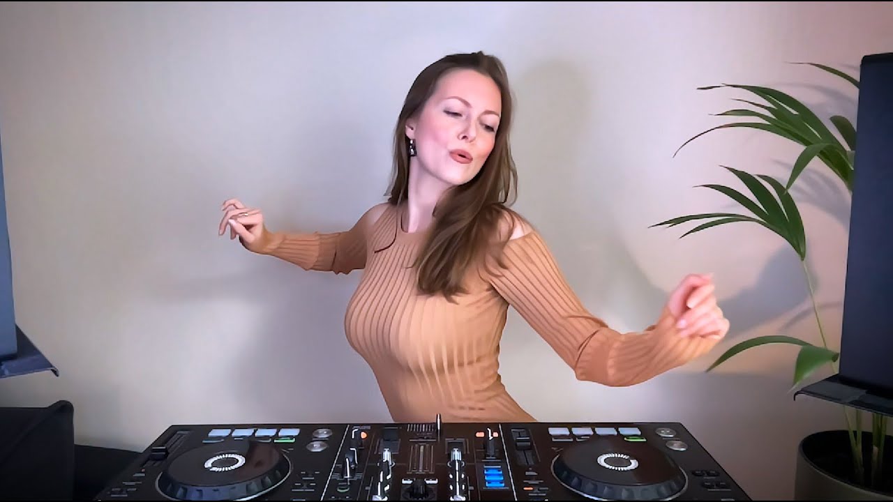 Love Your Neighbour | Groove House DJ Mix || Channel Tres, Frits Wentink, DJibouti, Juravlove, Loure