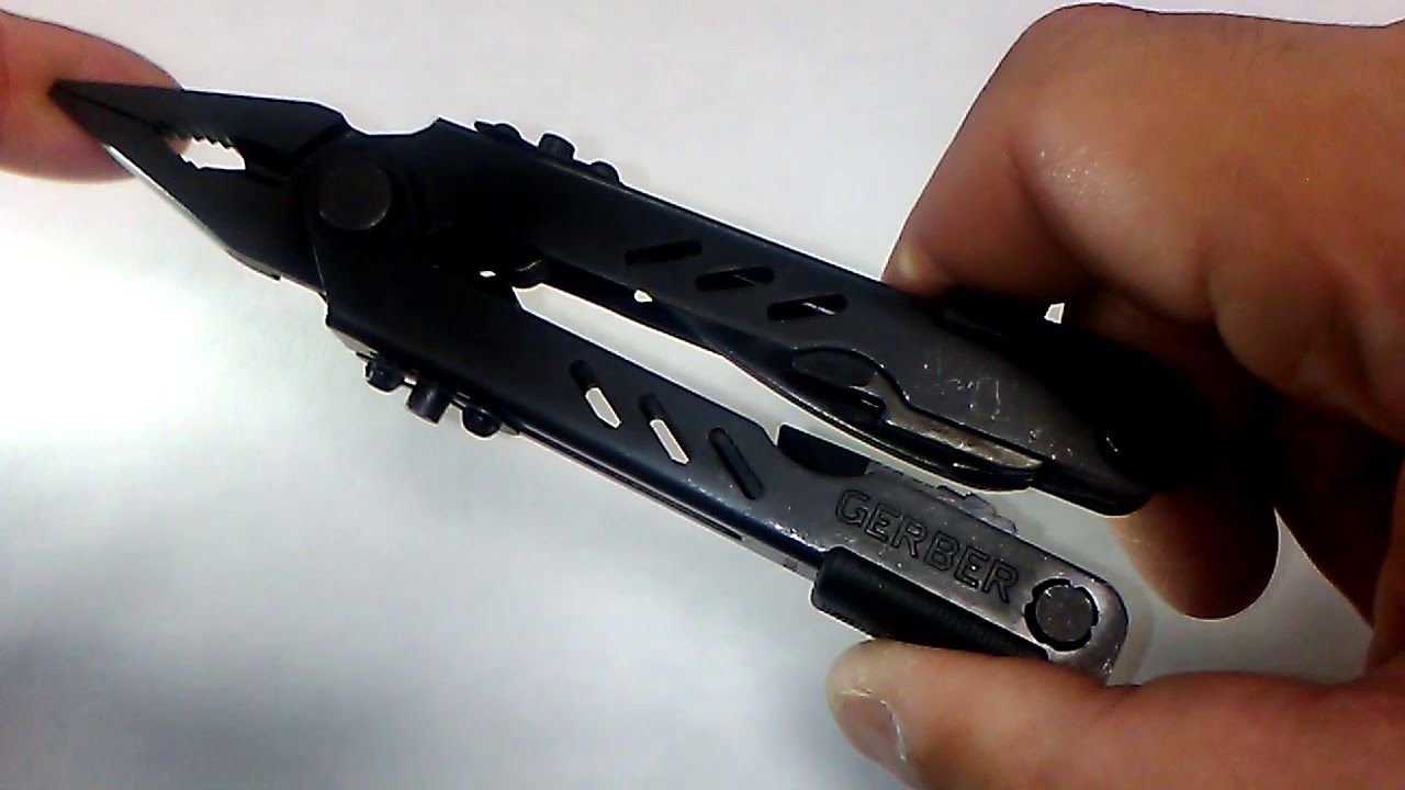 Gerber MP400 ~ Neat trick.