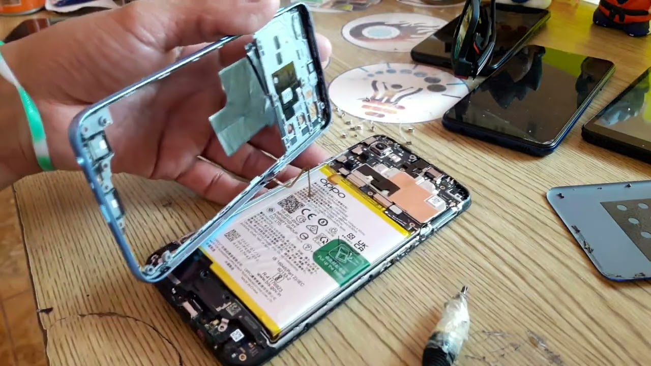 como desarmar oppo a16 quitar display, batería